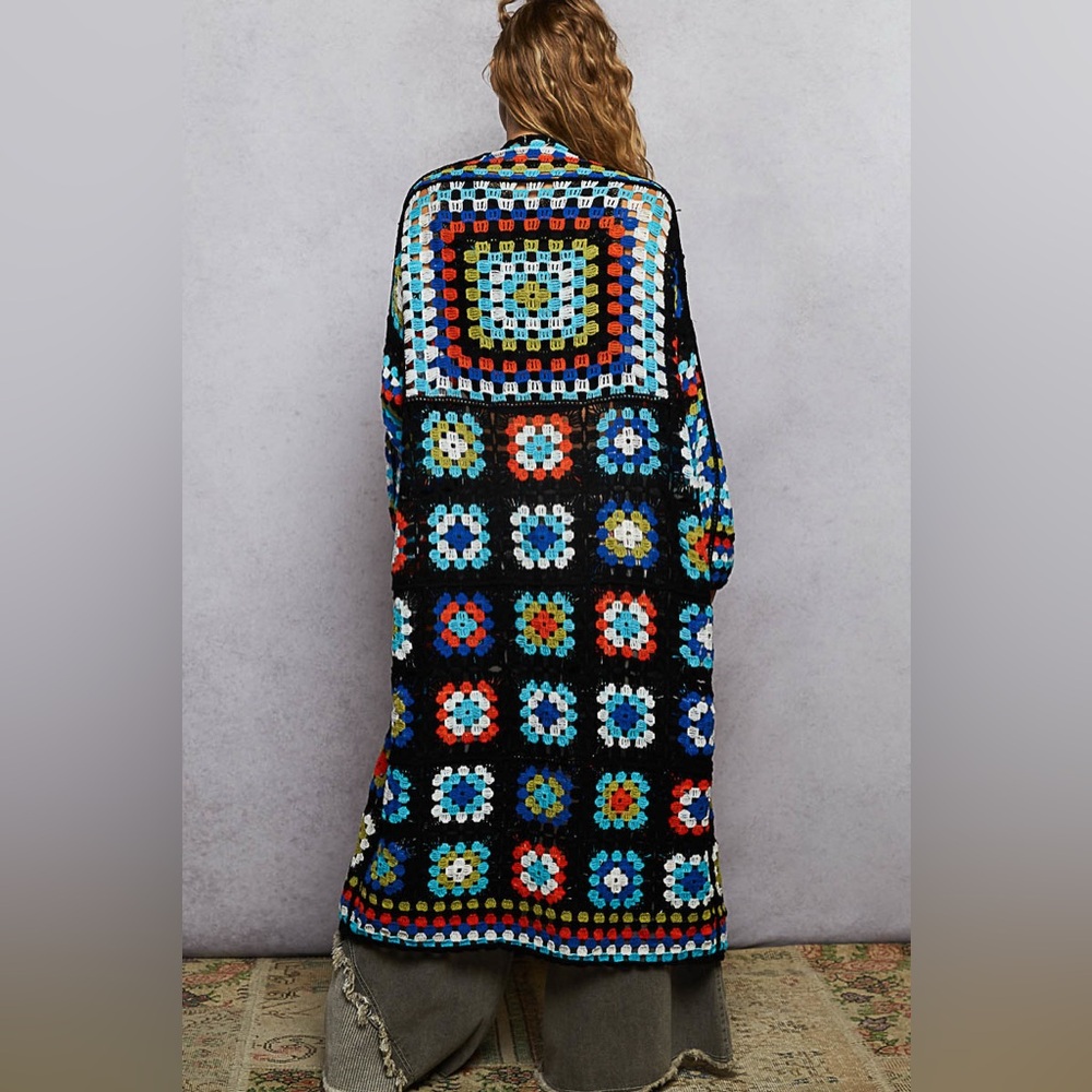 POL Colorful Crochet Cape - Picture 2 of 3